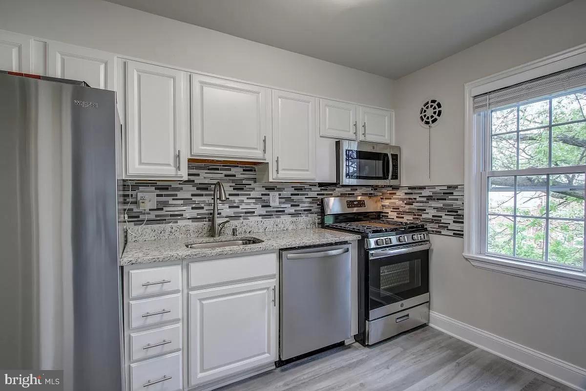 6610 E WAKEFIELD DRIVE C2