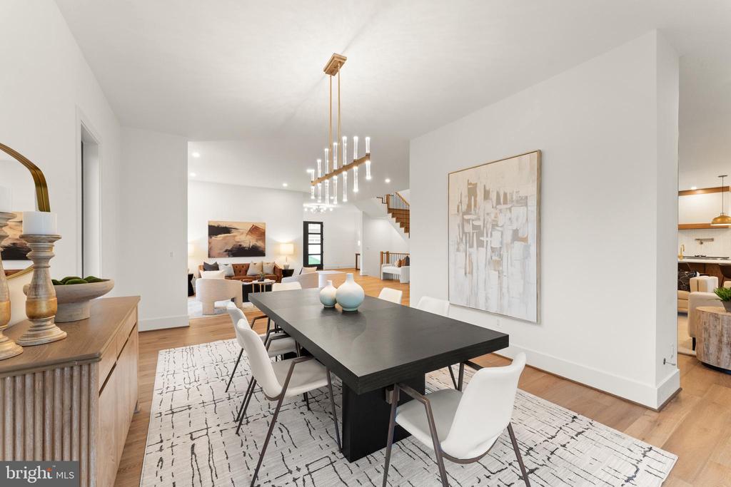 6539 FAIRLAWN DRIVE