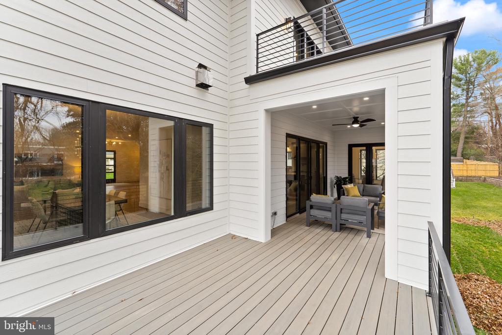 6539 FAIRLAWN DRIVE