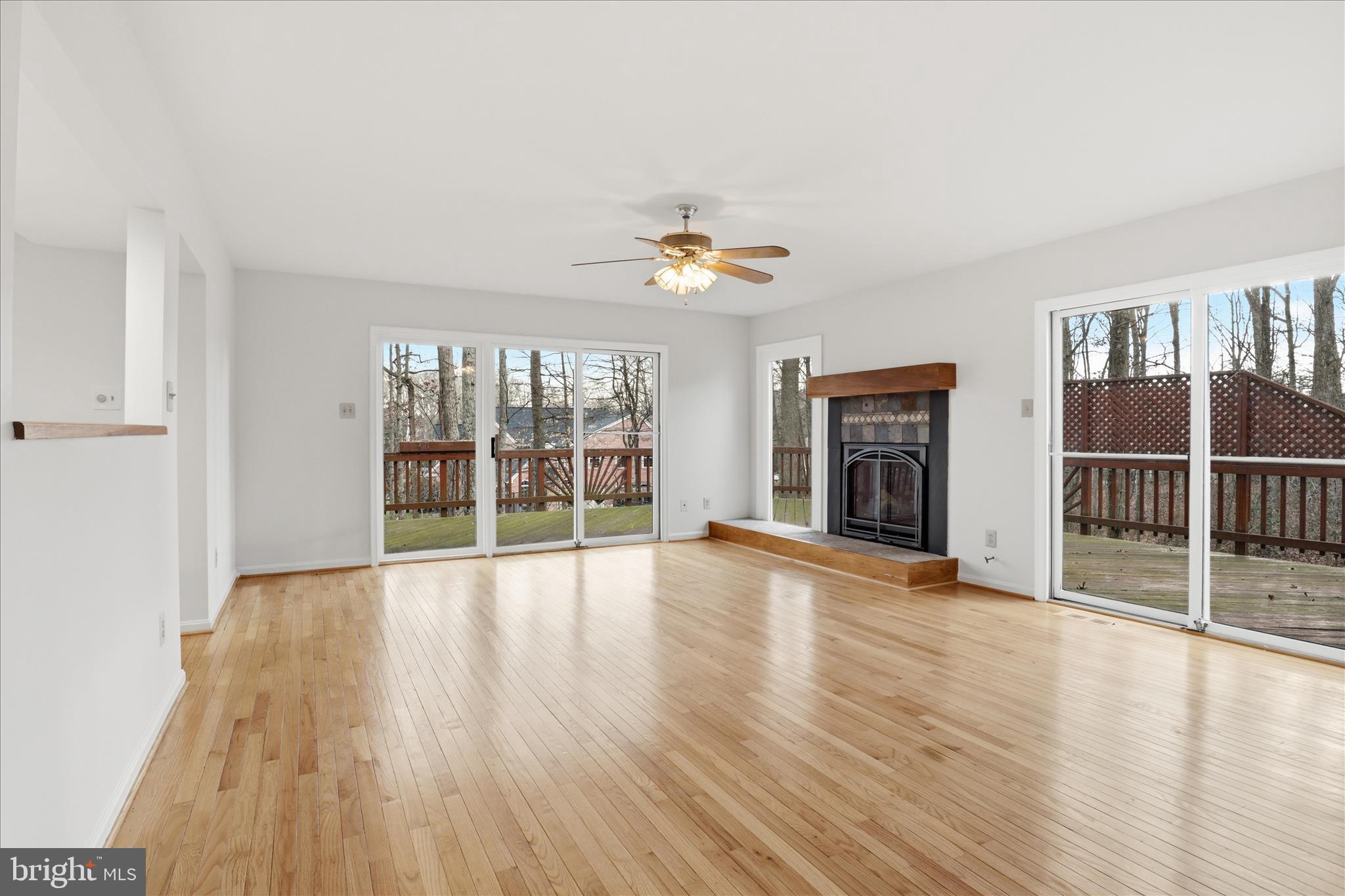 9111 WOOD SPICE LANE