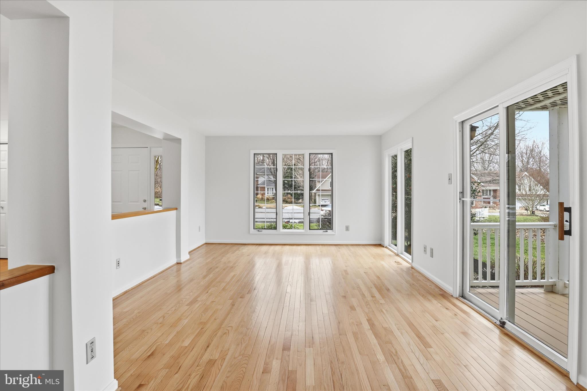 9111 WOOD SPICE LANE