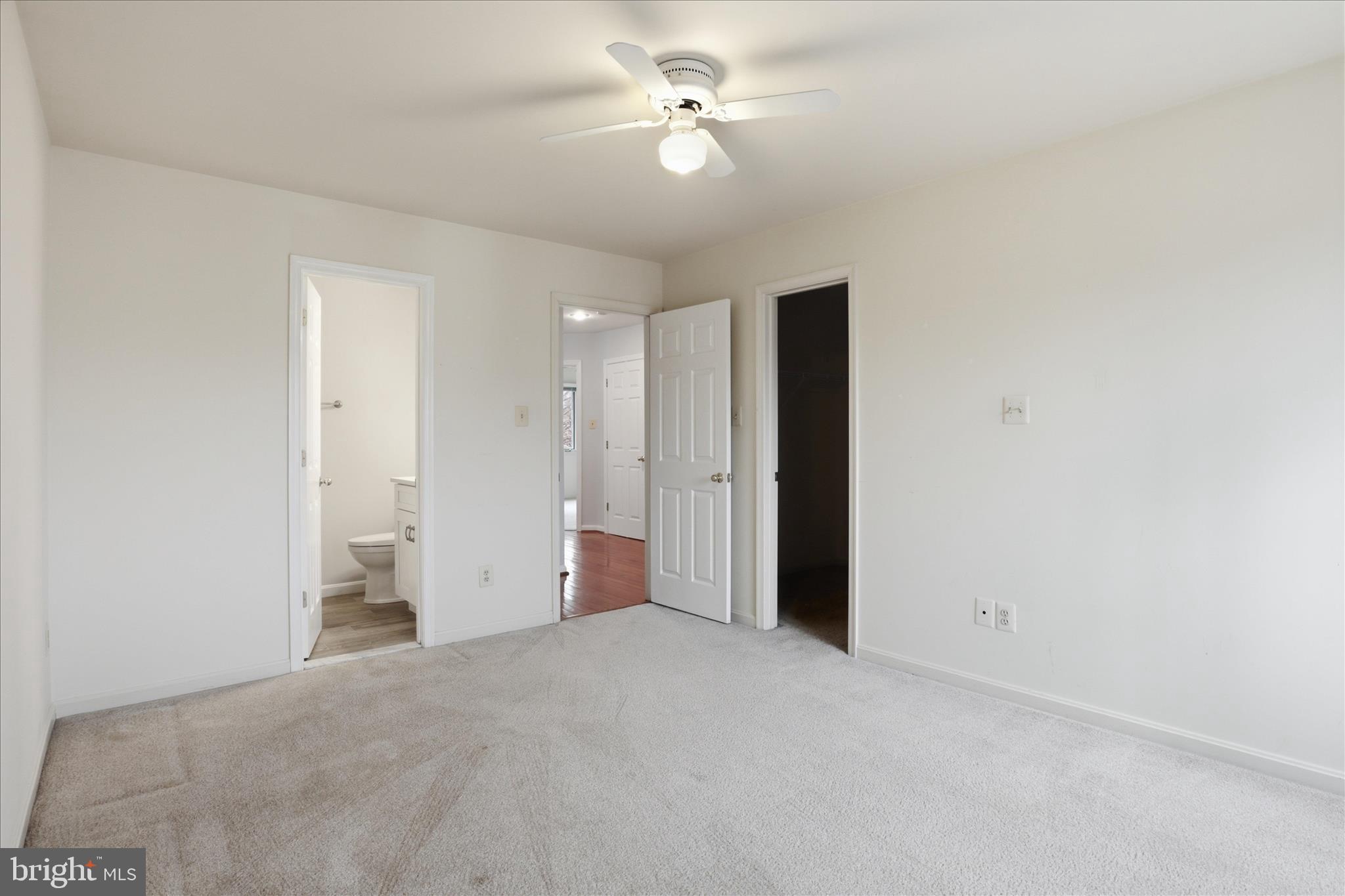 9111 WOOD SPICE LANE