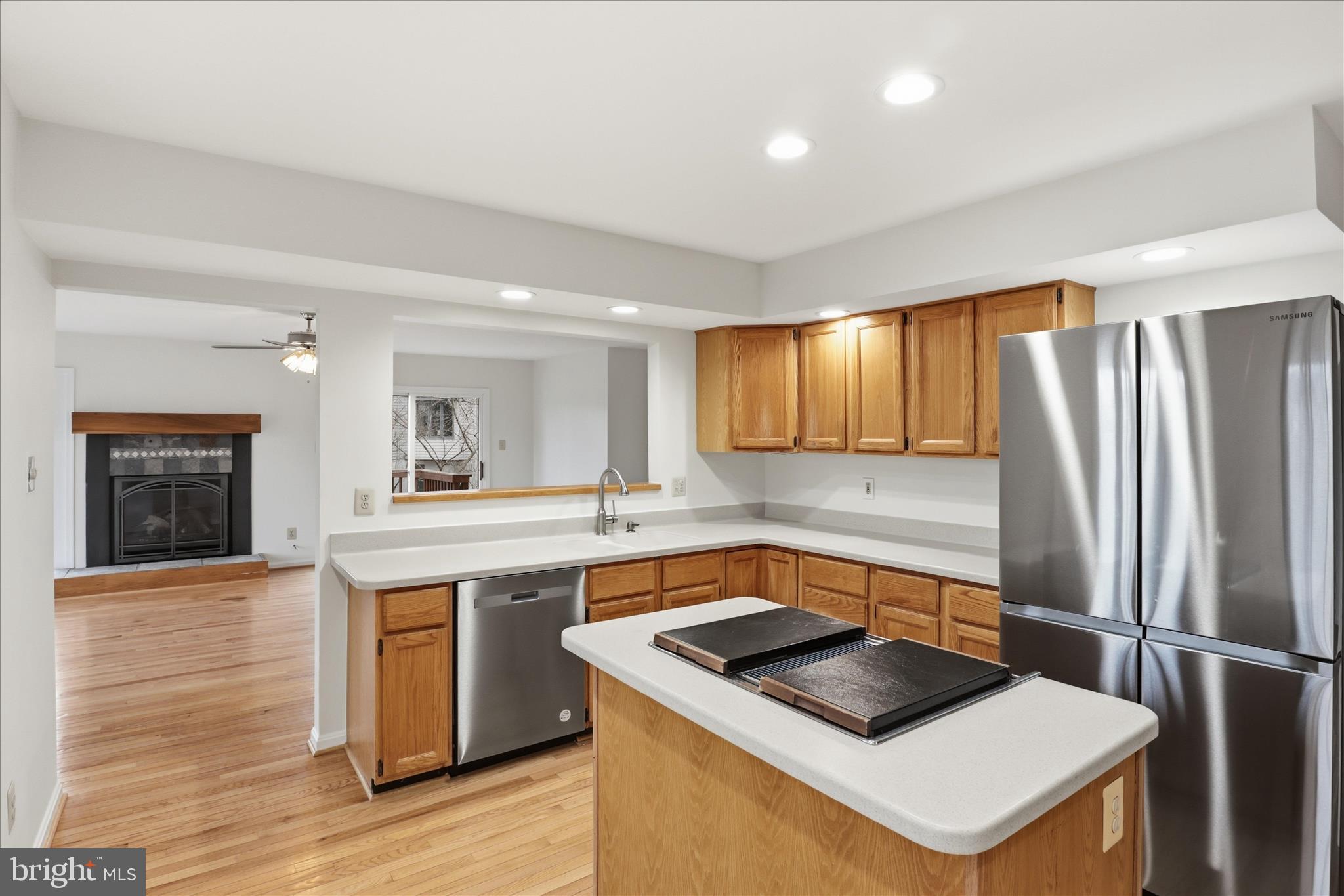 9111 WOOD SPICE LANE