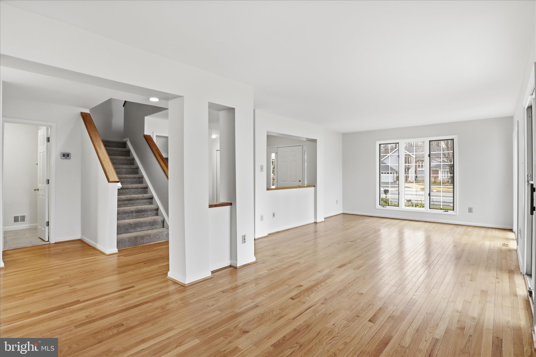 9111 WOOD SPICE LANE