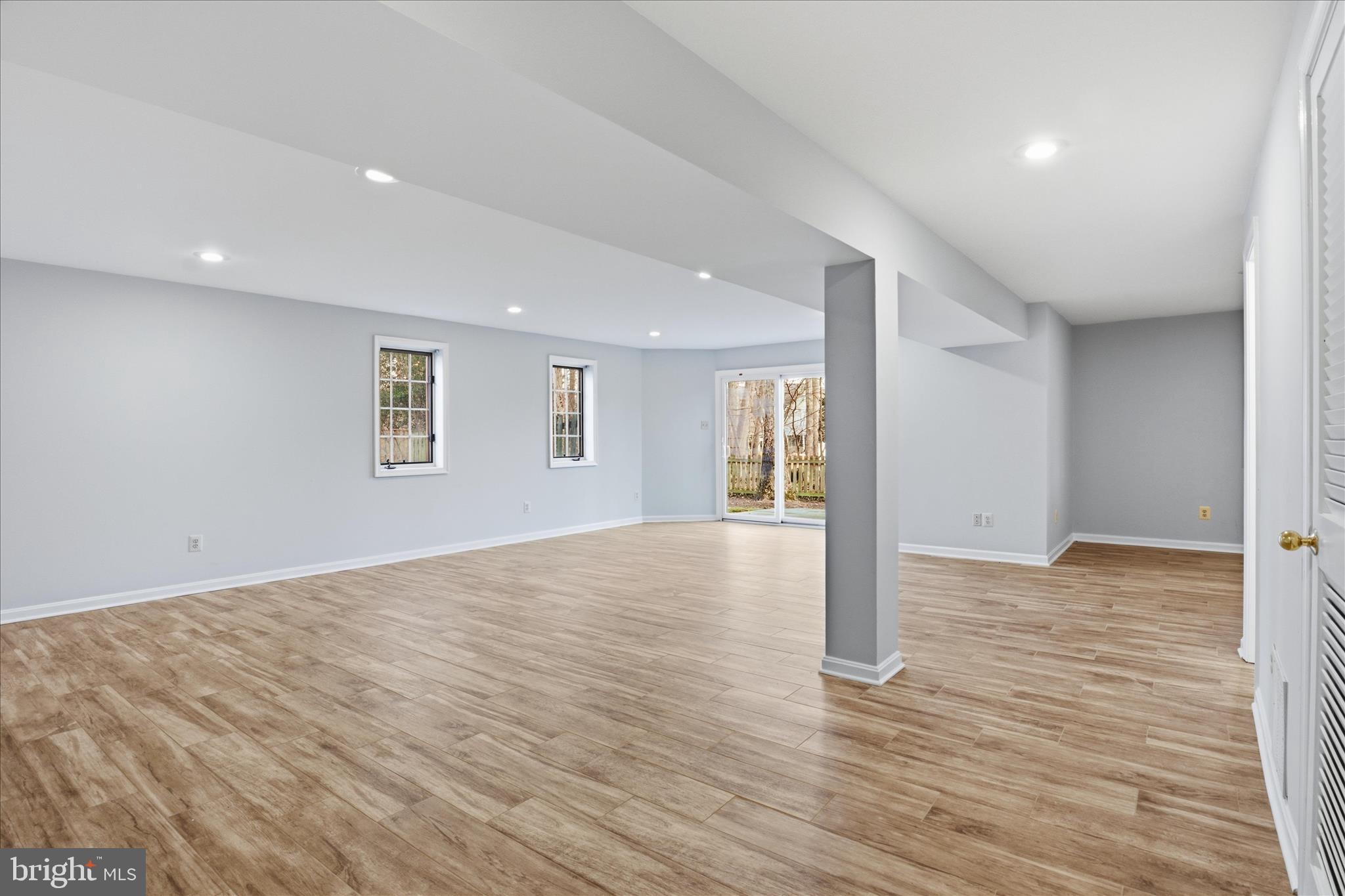 9111 WOOD SPICE LANE