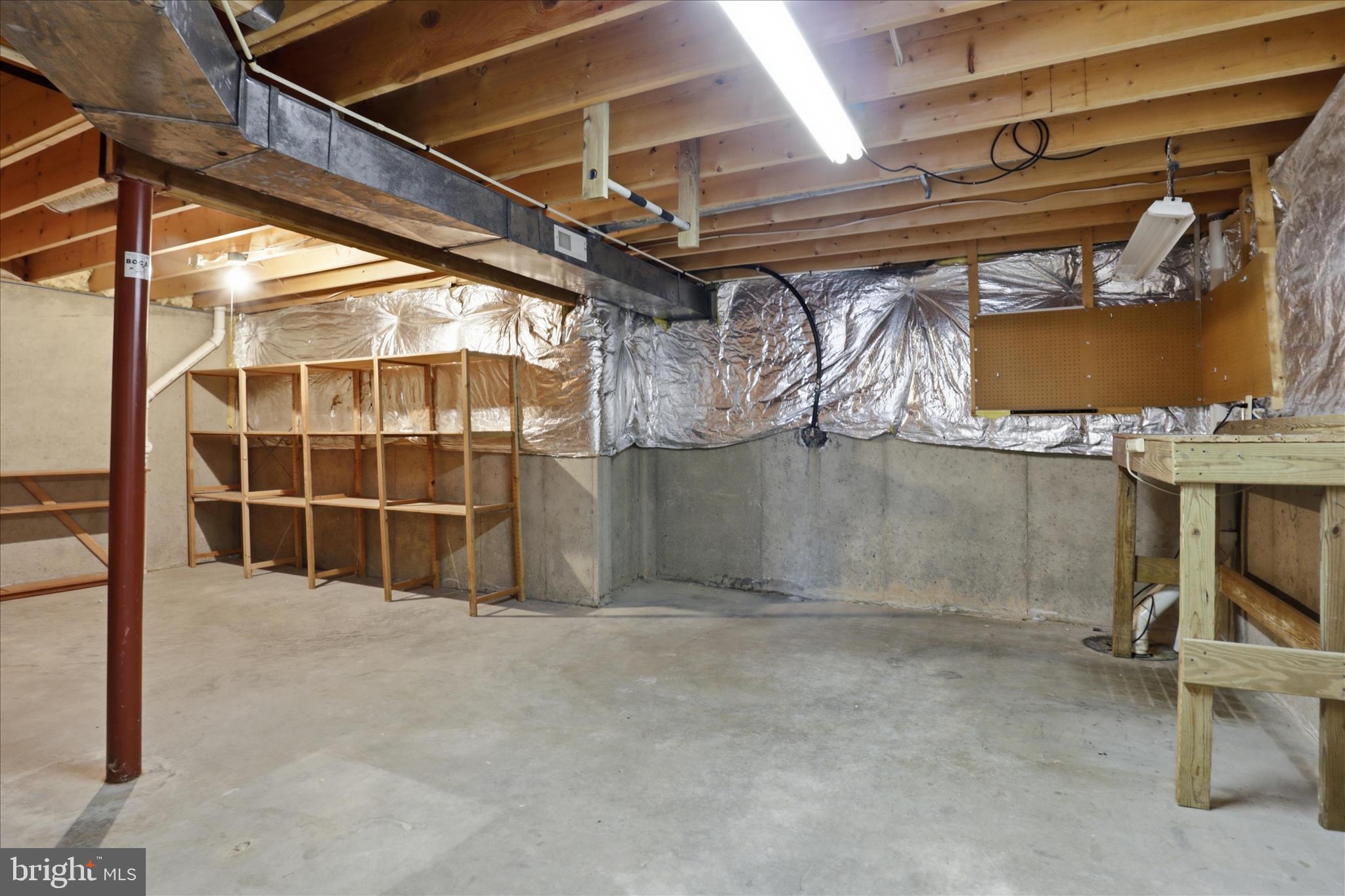 9111 WOOD SPICE LANE