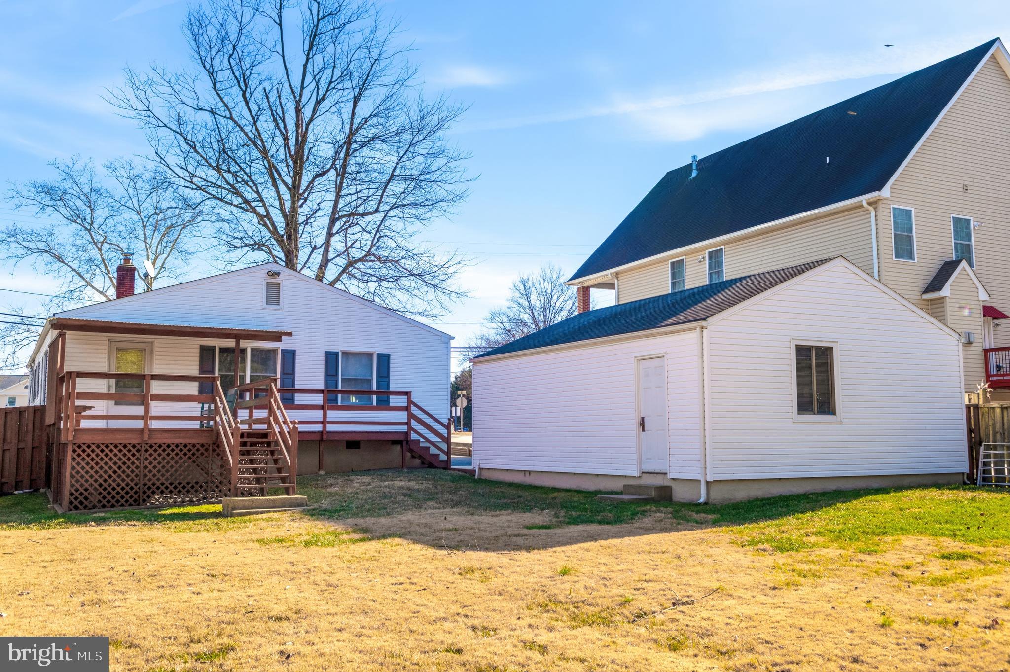 2920 FAIRMONT STREET