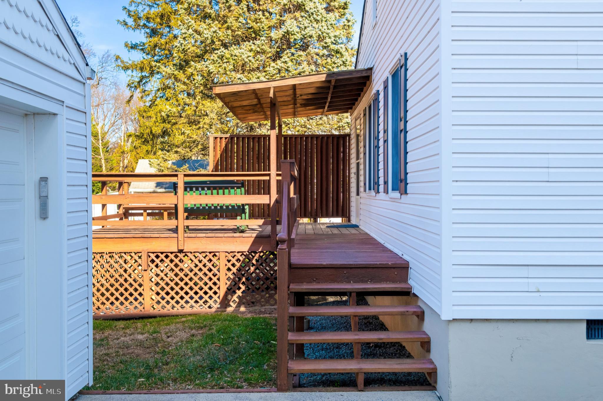 2920 FAIRMONT STREET