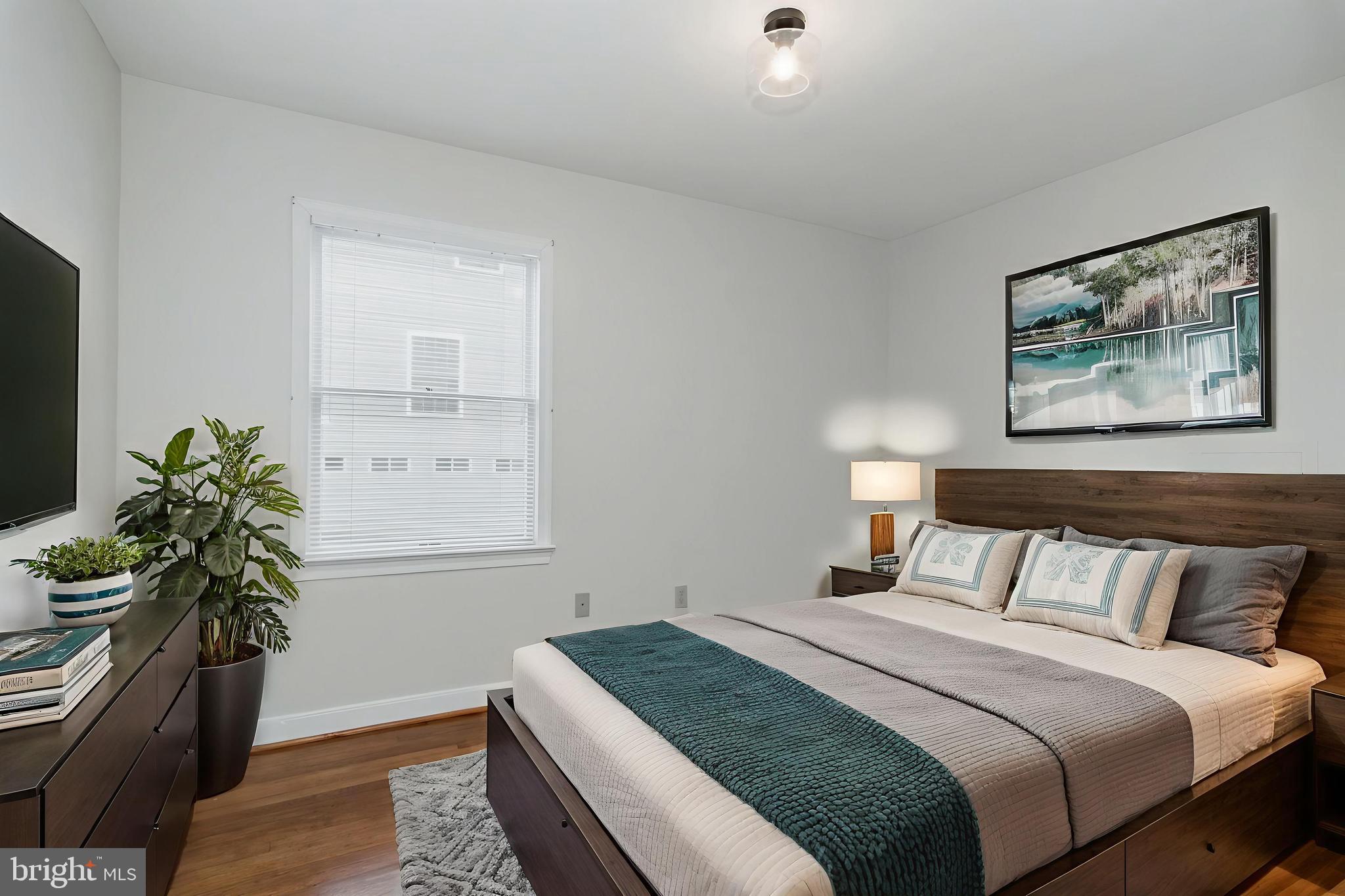 2920 FAIRMONT STREET