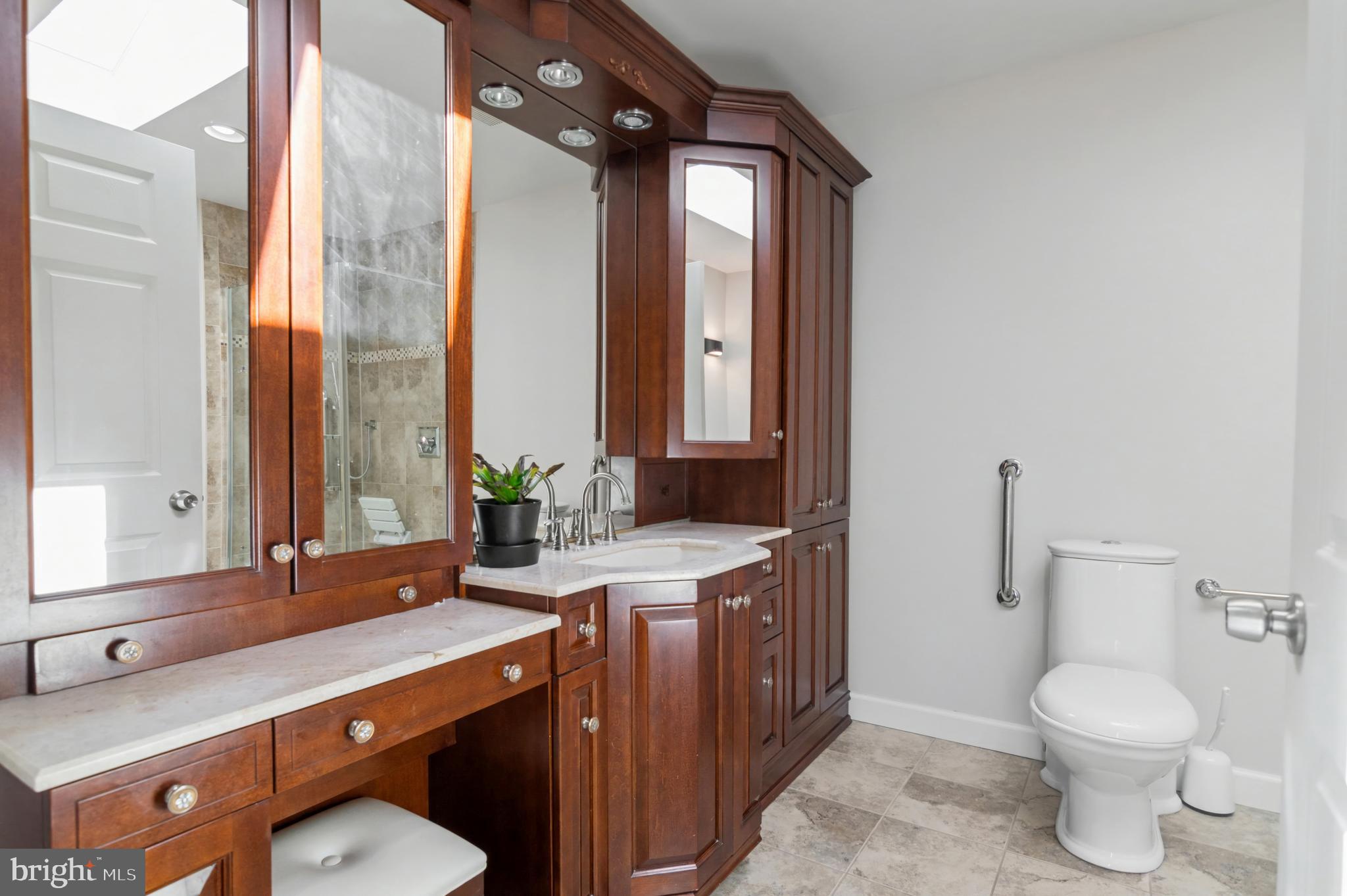 2920 FAIRMONT STREET