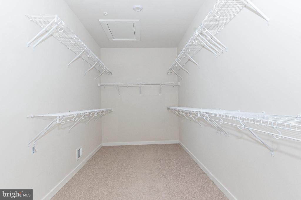 13639 DULLES TECHNOLOGY DRIVE 158