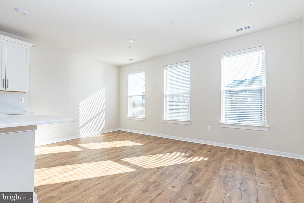 13639 DULLES TECHNOLOGY DRIVE 158