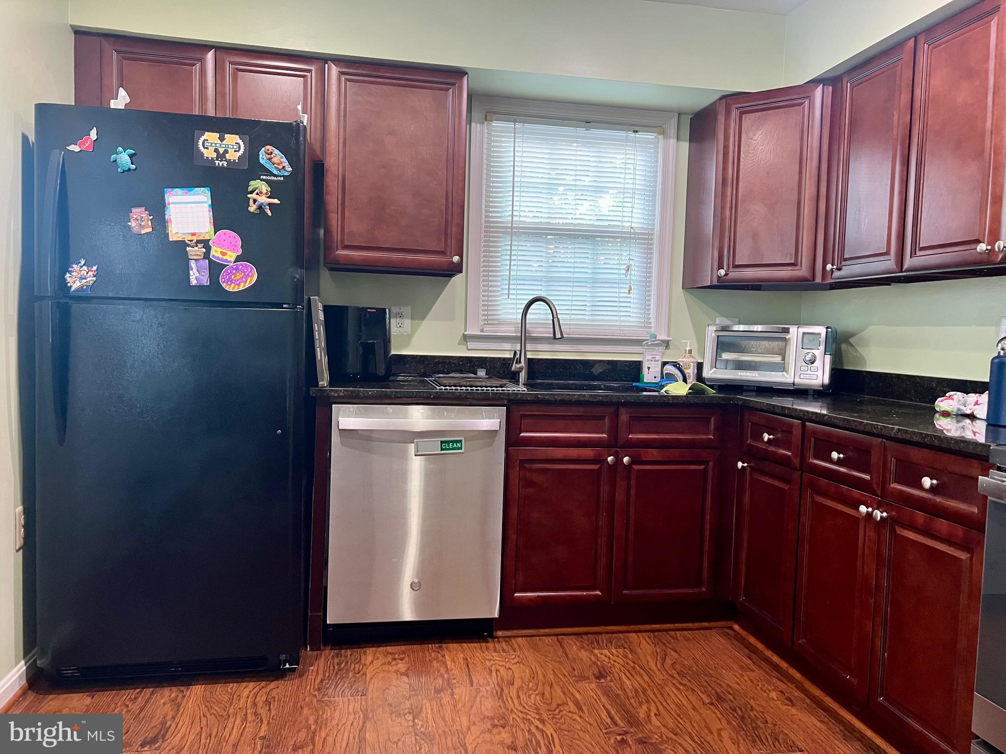 7684 GREEN GARLAND DRIVE