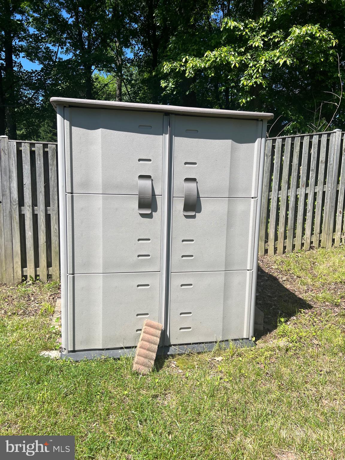 7684 GREEN GARLAND DRIVE