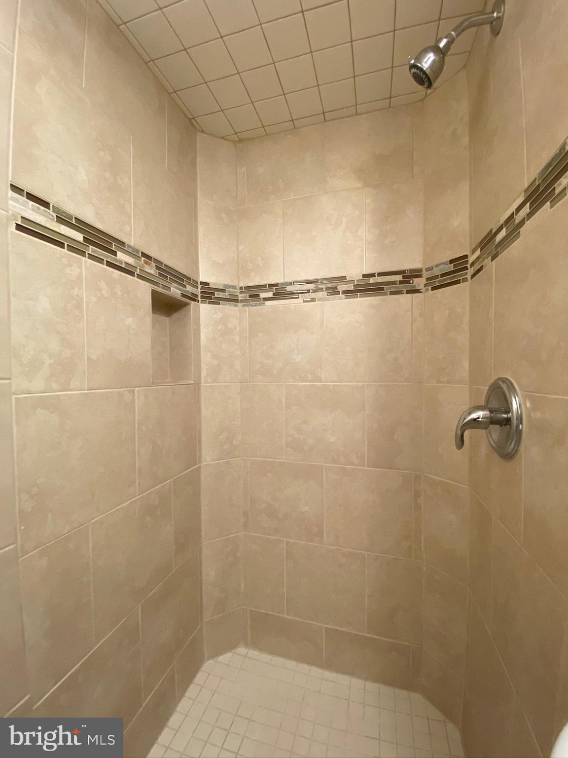 7684 GREEN GARLAND DRIVE