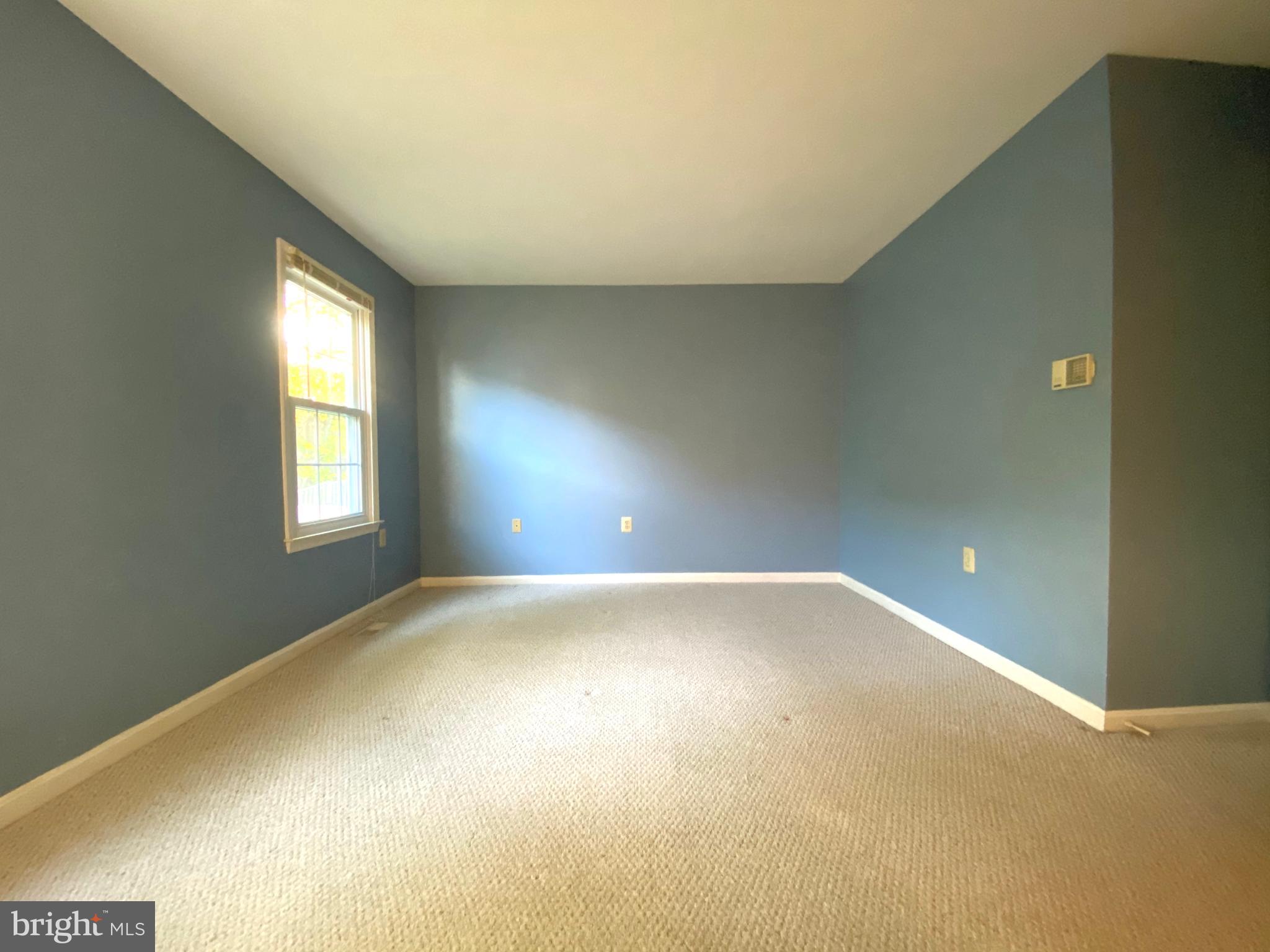 7684 GREEN GARLAND DRIVE