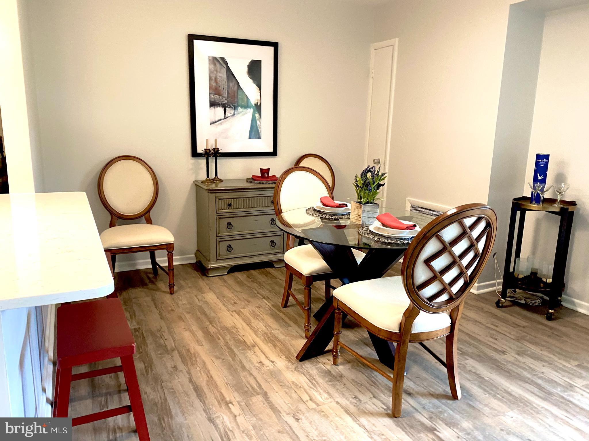 216 PARK TERRACE COURT SE 98