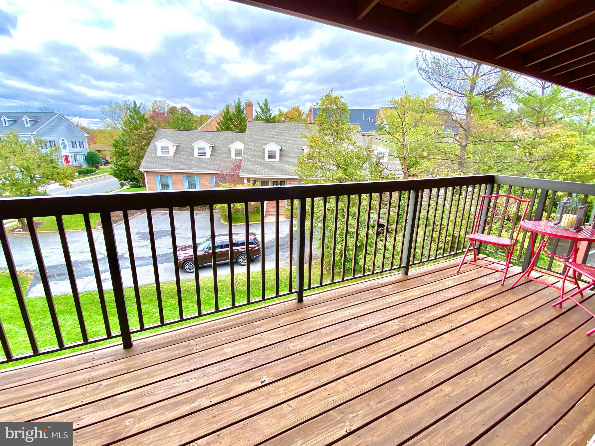 216 PARK TERRACE COURT SE 98