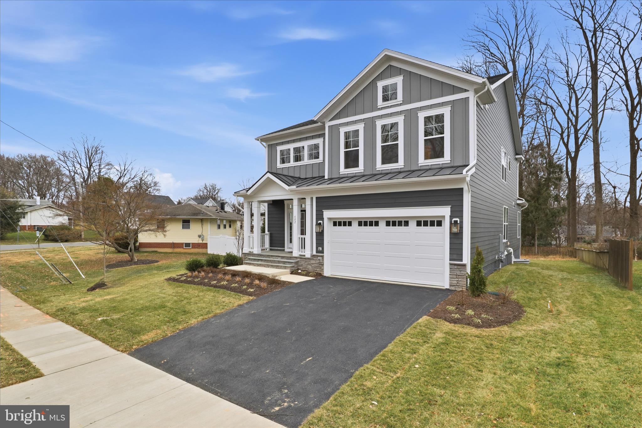 602 TAPAWINGO ROAD SW