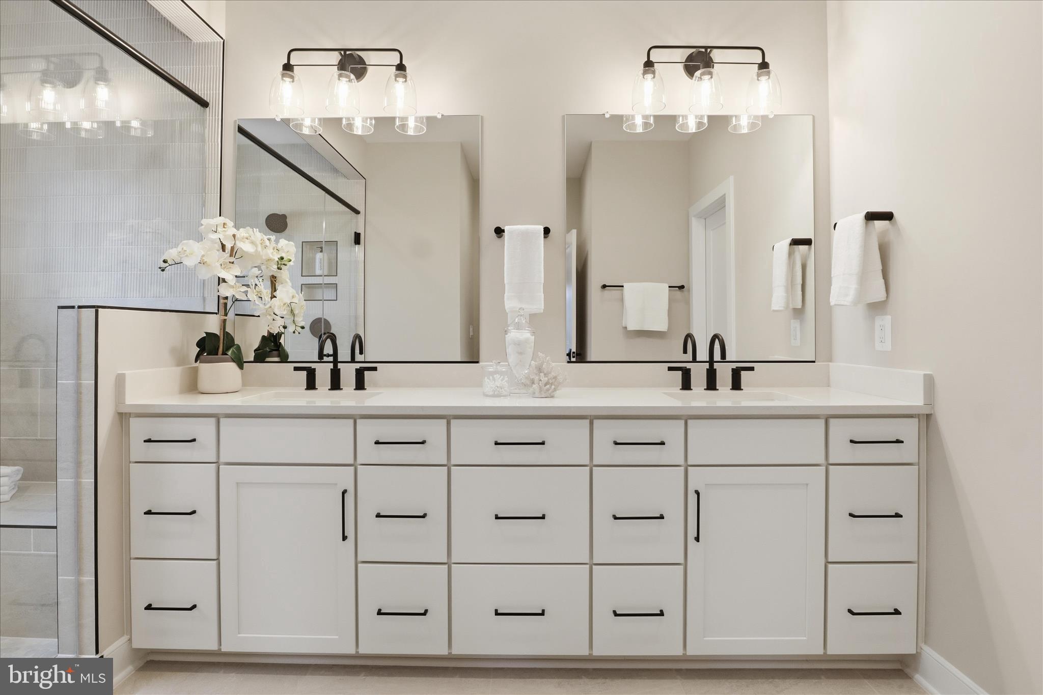 602 TAPAWINGO ROAD SW