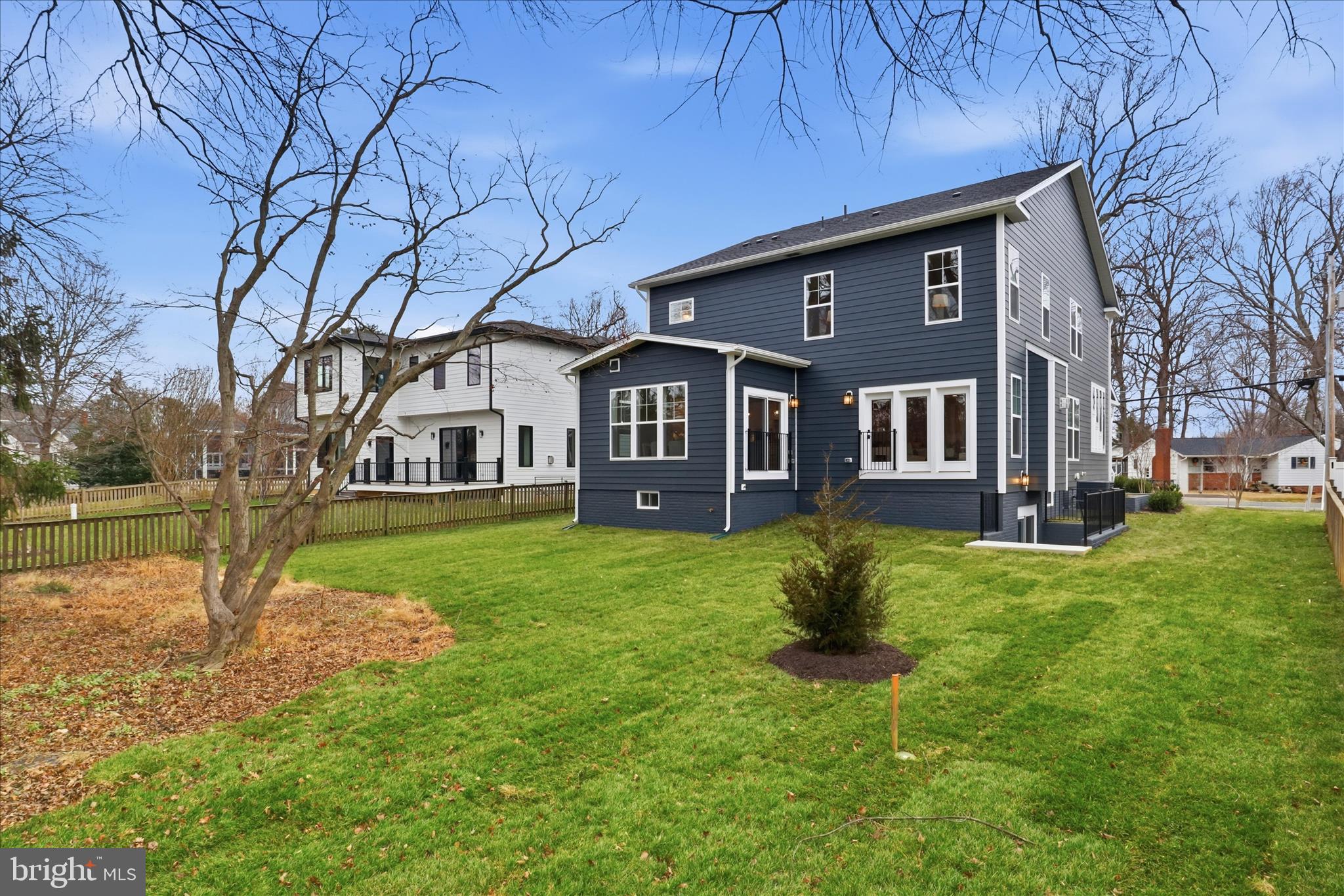 602 TAPAWINGO ROAD SW