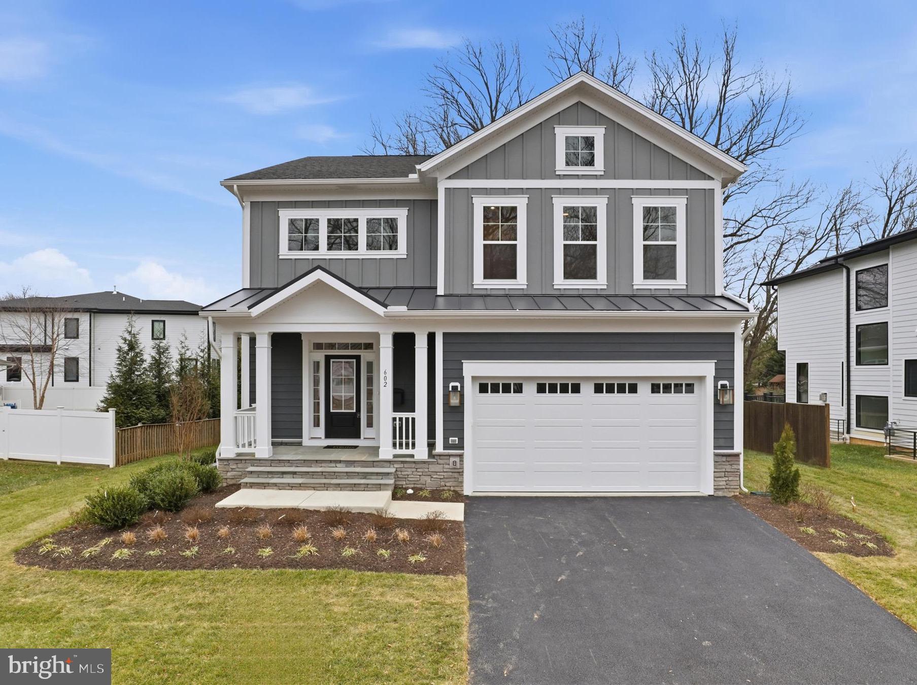 602 TAPAWINGO ROAD SW