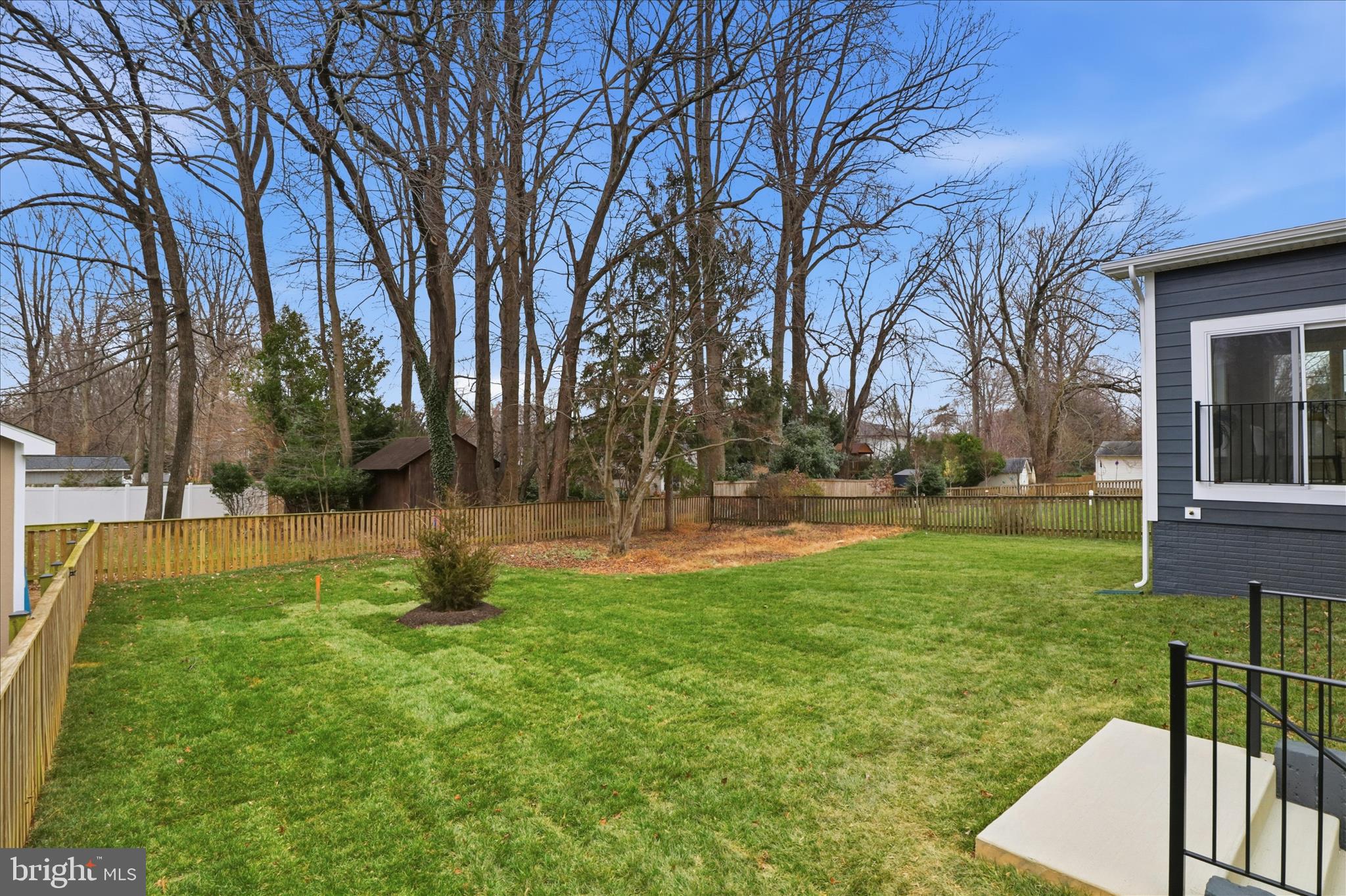 602 TAPAWINGO ROAD SW