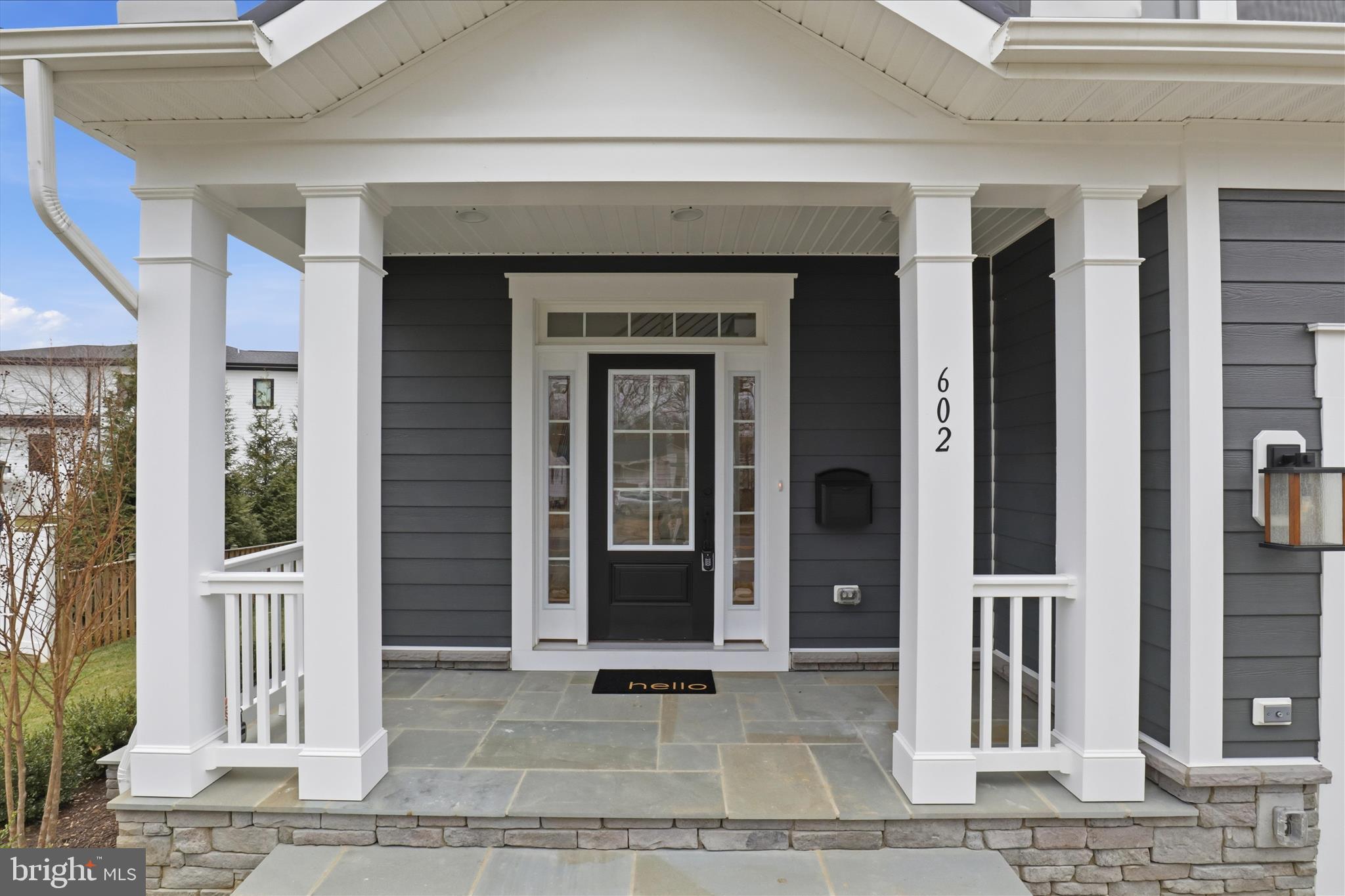 602 TAPAWINGO ROAD SW