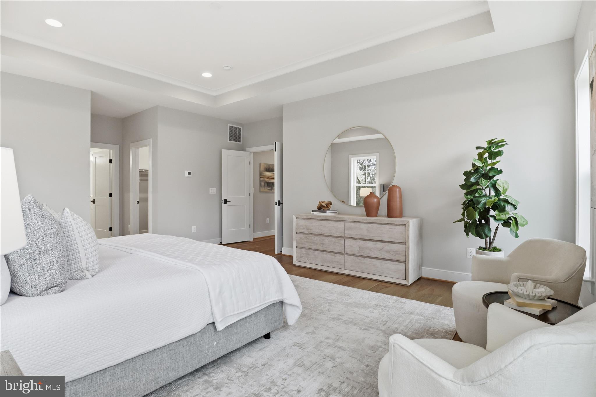 602 TAPAWINGO ROAD SW