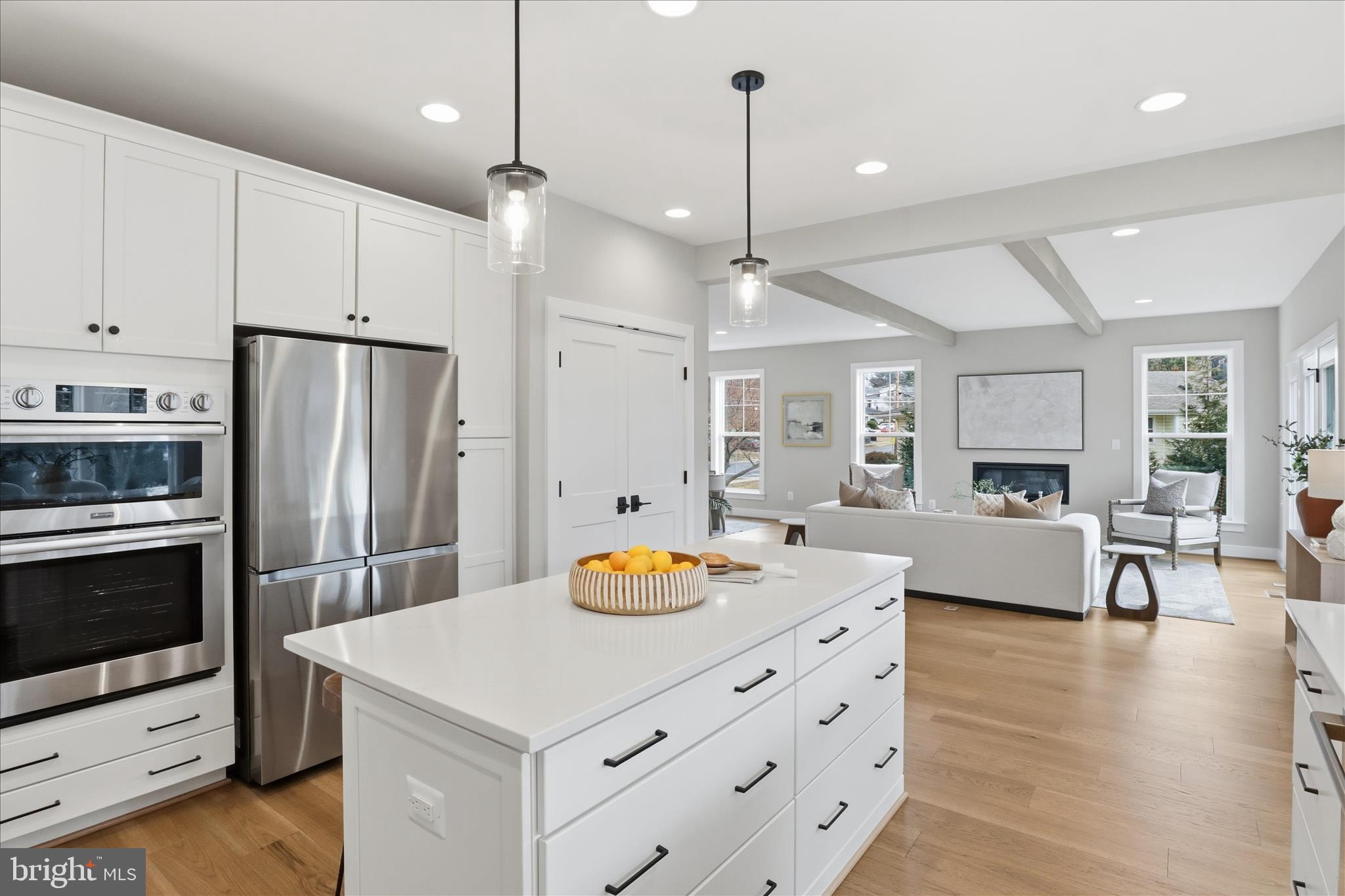 602 TAPAWINGO ROAD SW