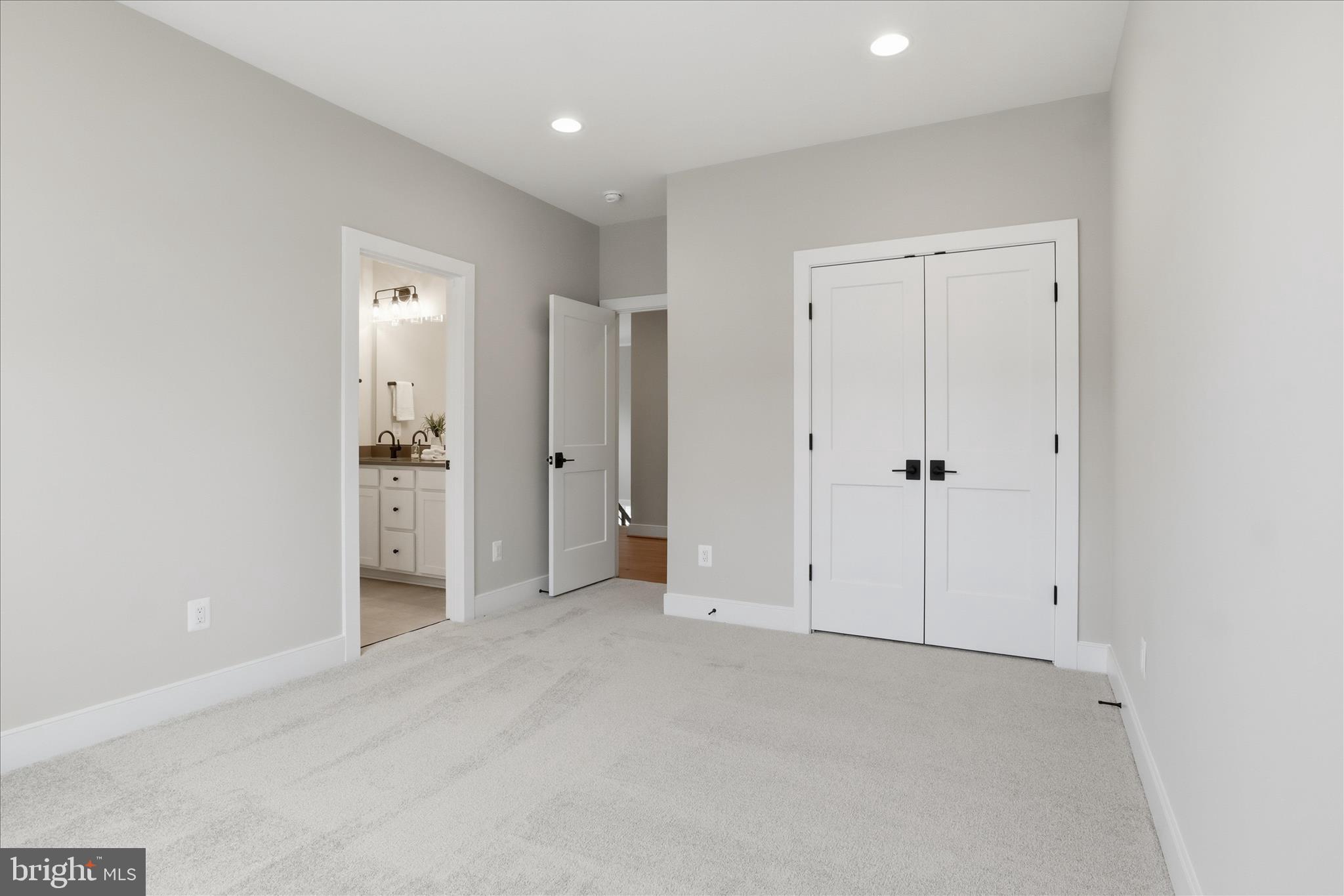 602 TAPAWINGO ROAD SW