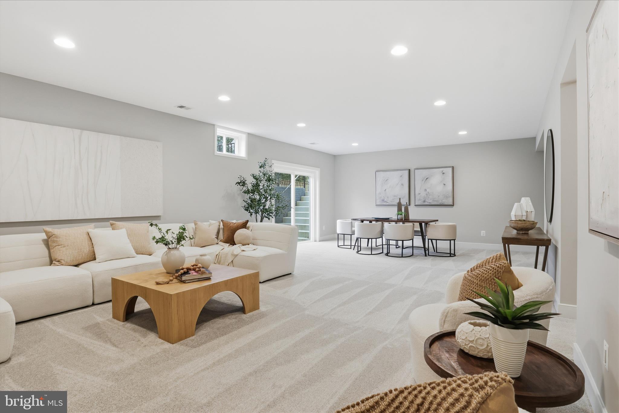 602 TAPAWINGO ROAD SW