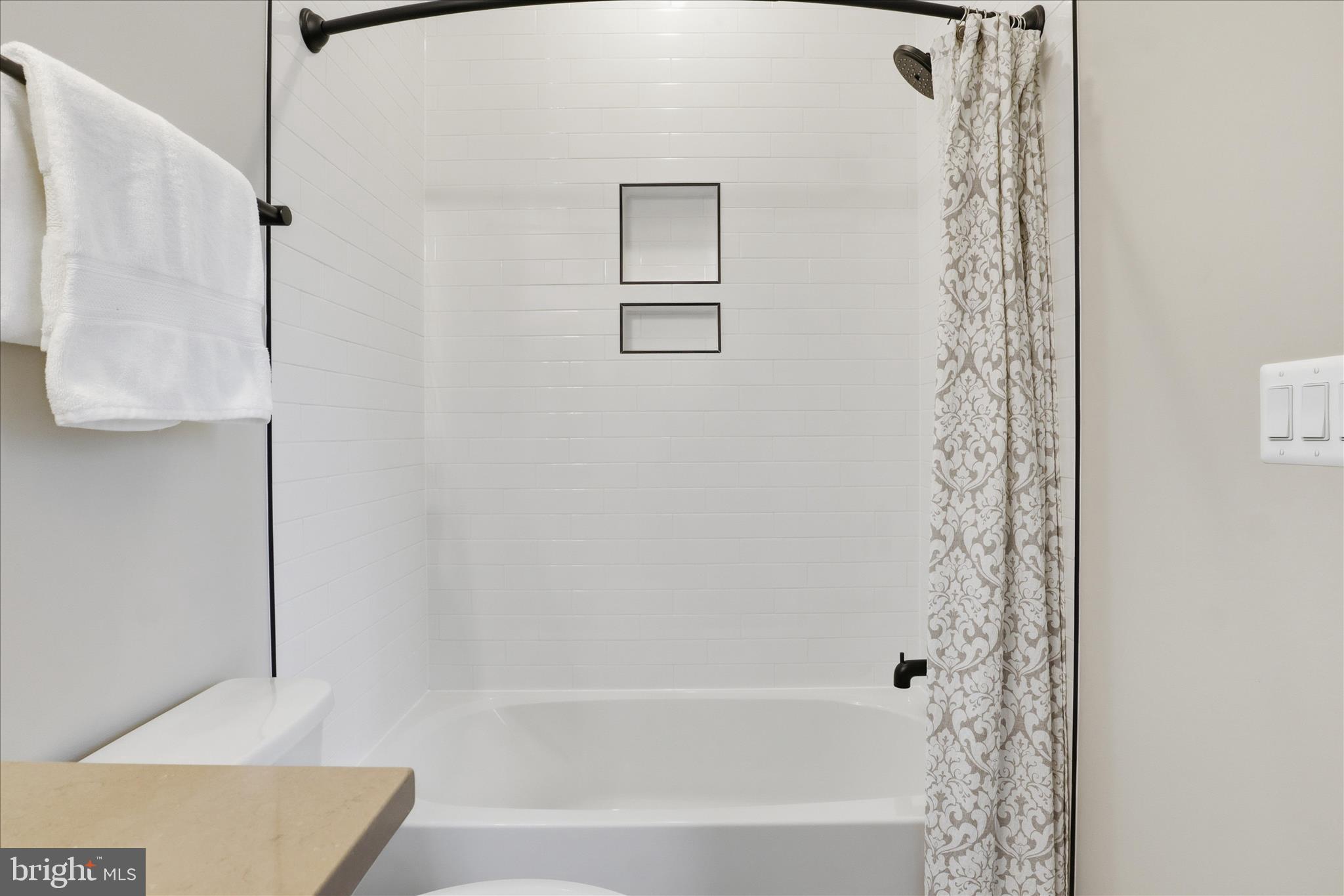 602 TAPAWINGO ROAD SW