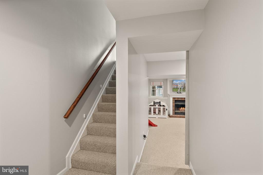 6020 KESTNER CIRCLE