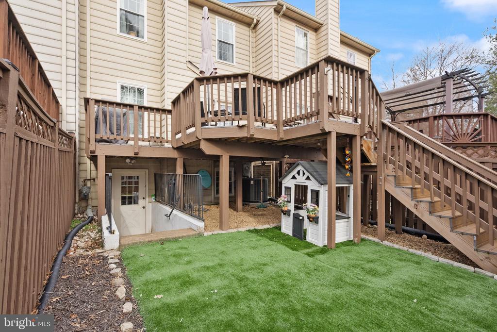 6020 KESTNER CIRCLE