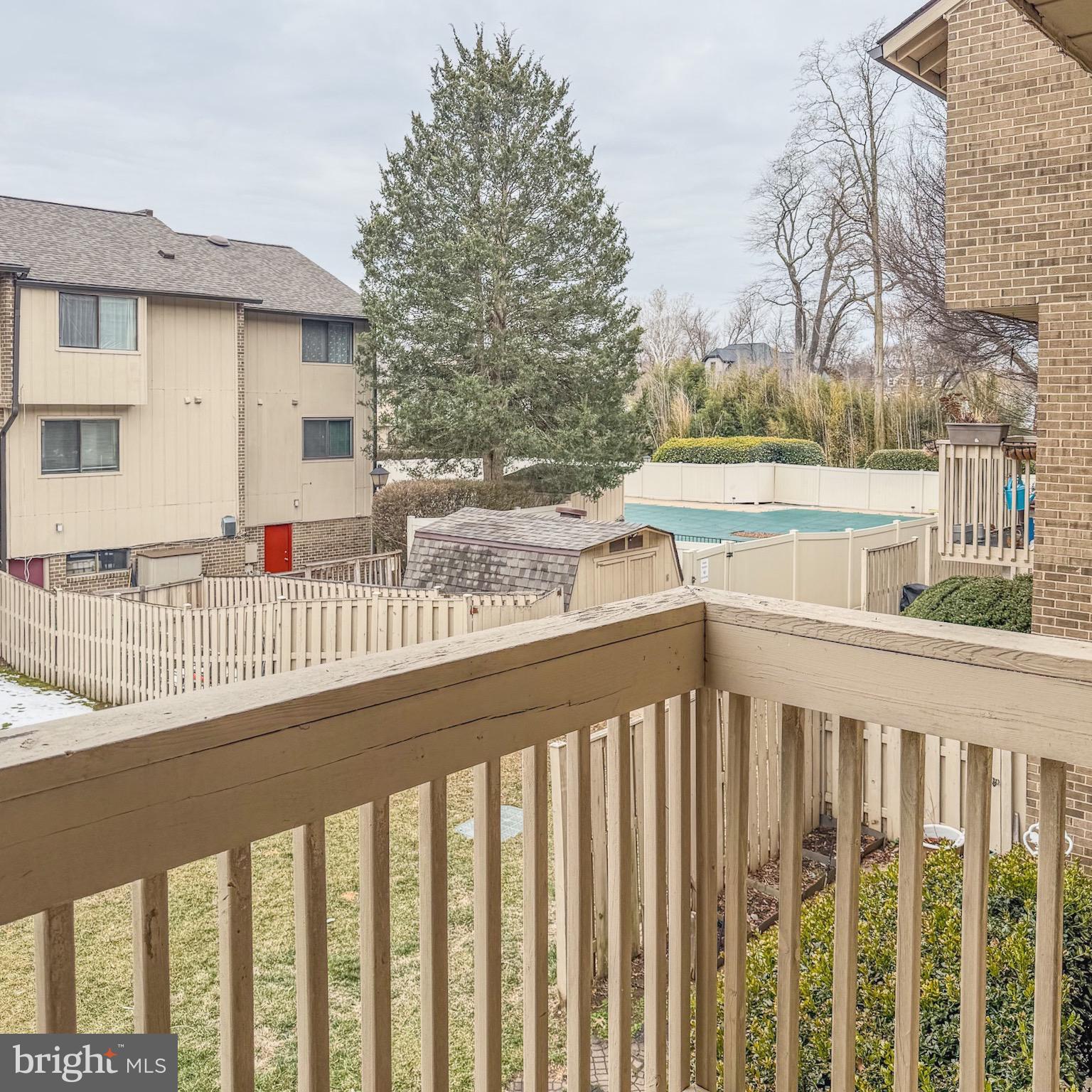 2437 GLENGYLE DRIVE 222