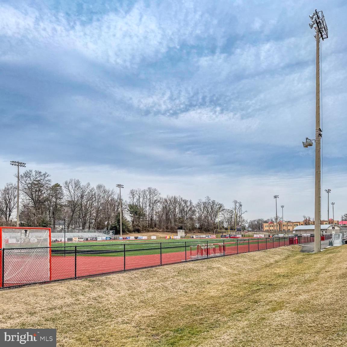 2437 GLENGYLE DRIVE 222