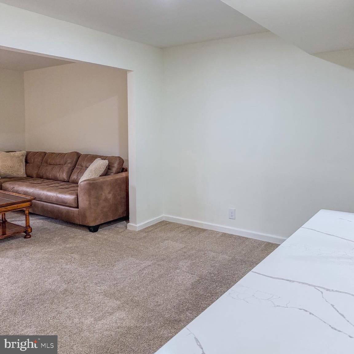 2437 GLENGYLE DRIVE 222