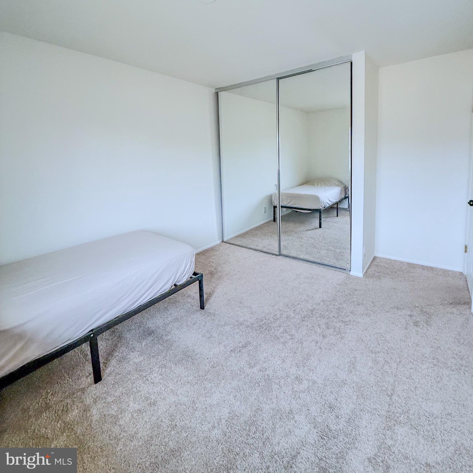 2437 GLENGYLE DRIVE 222