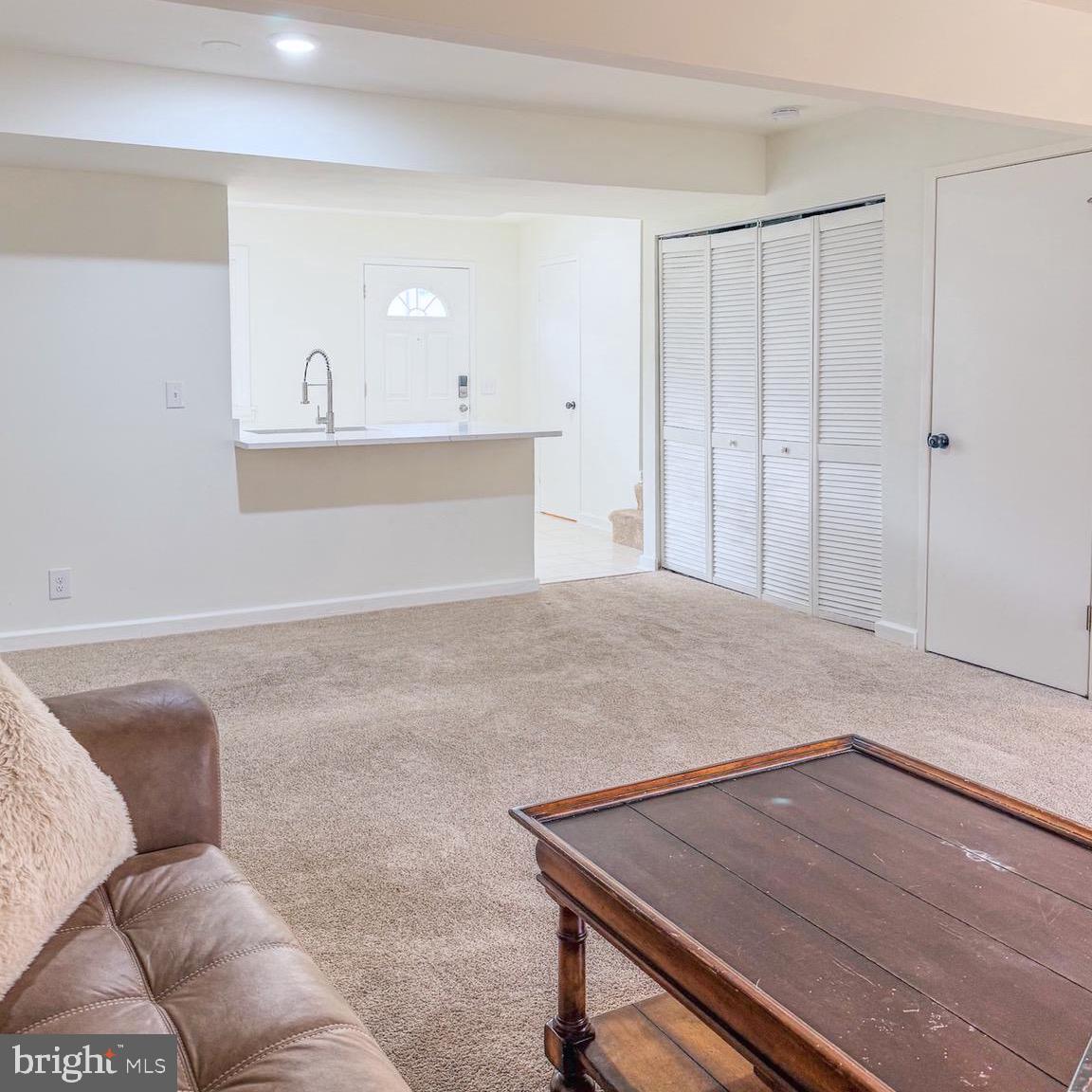 2437 GLENGYLE DRIVE 222