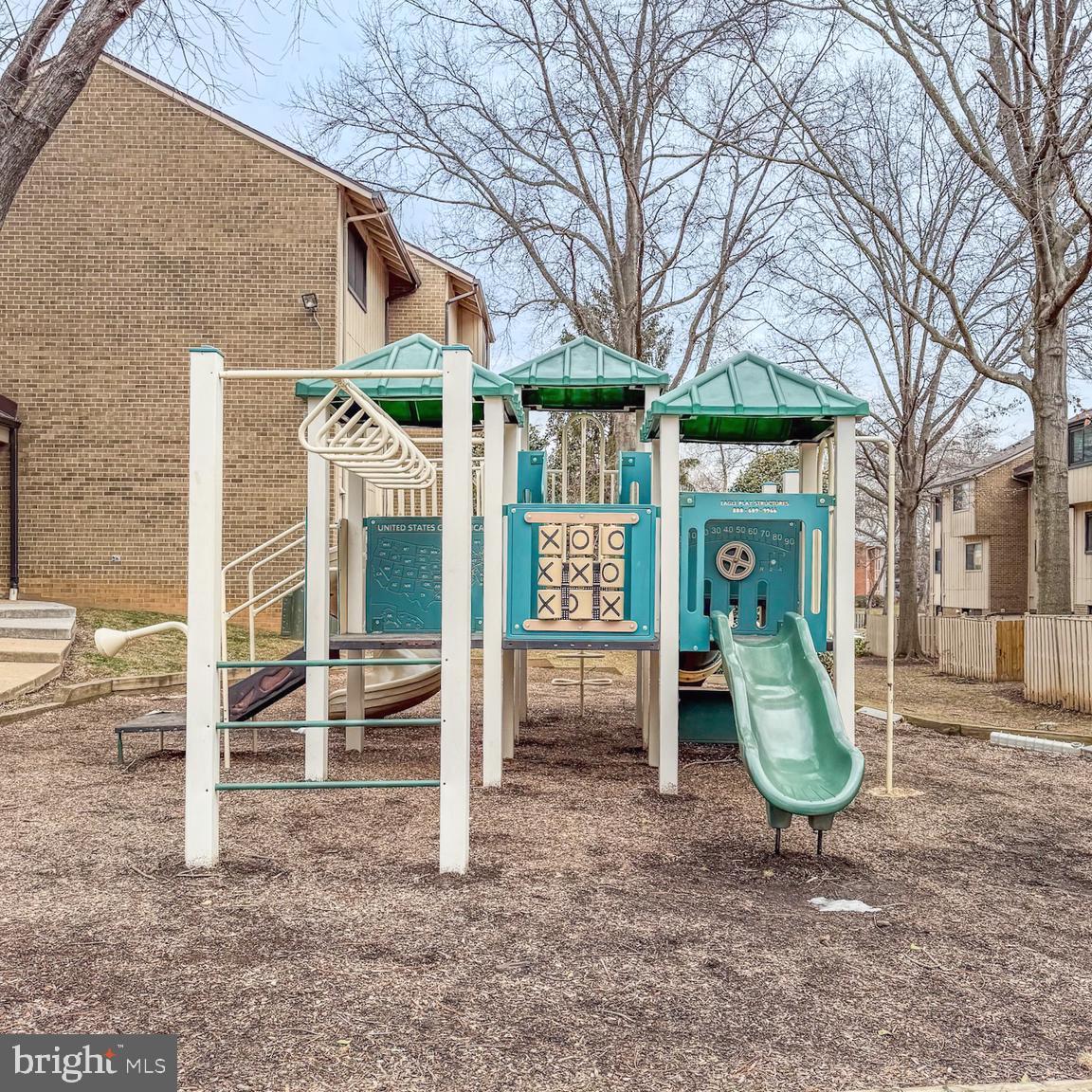 2437 GLENGYLE DRIVE 222