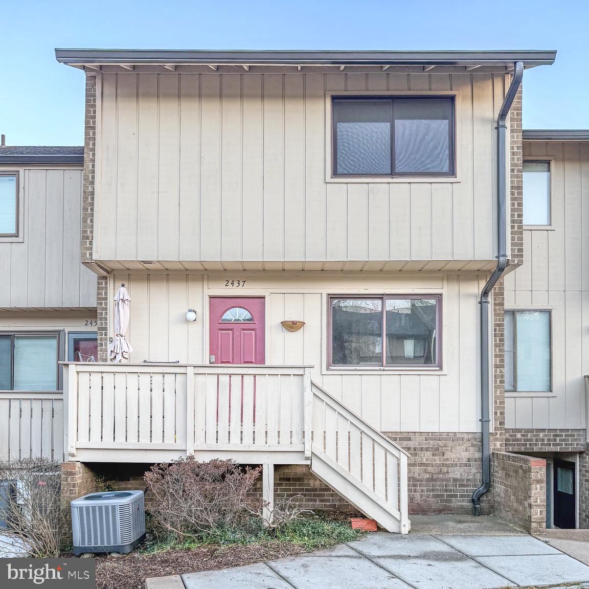 2437 GLENGYLE DRIVE 222