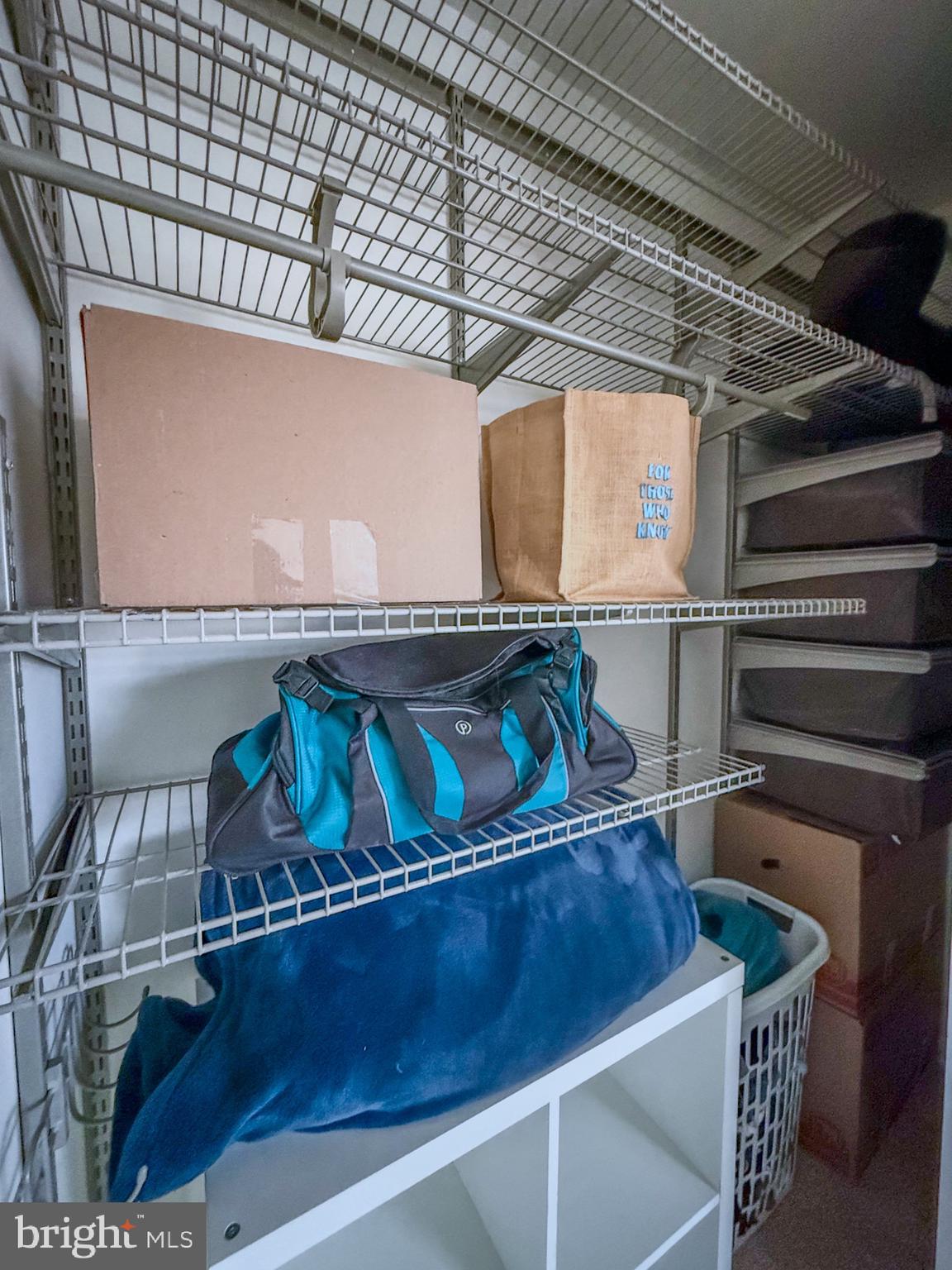 2437 GLENGYLE DRIVE 222