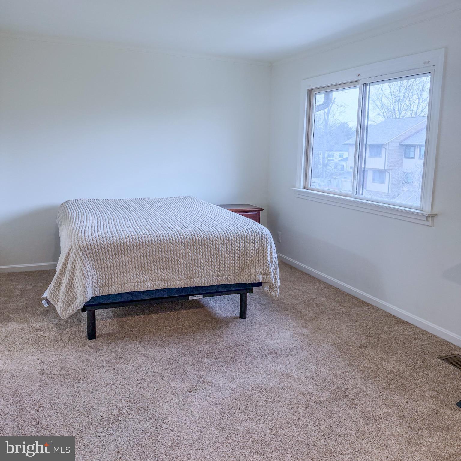 2437 GLENGYLE DRIVE 222