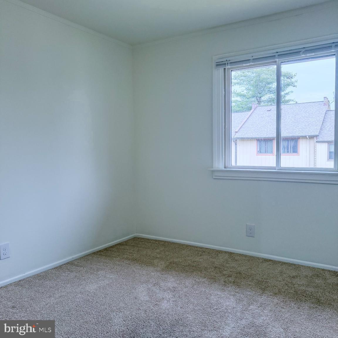 2437 GLENGYLE DRIVE 222