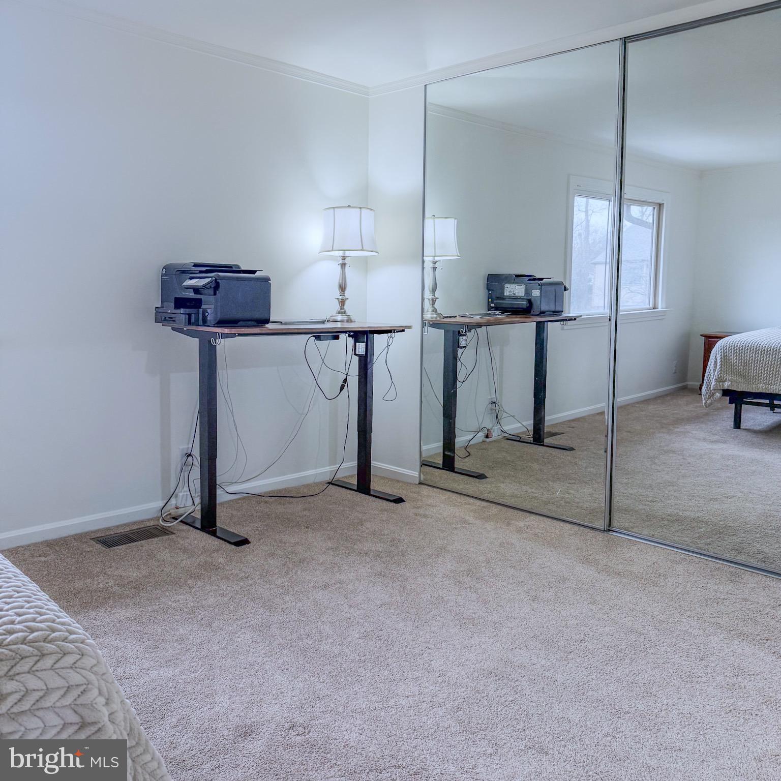 2437 GLENGYLE DRIVE 222