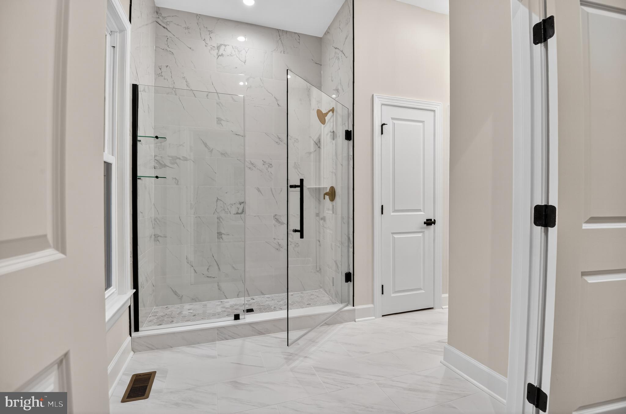 11600 BLUE RIDGE LANE