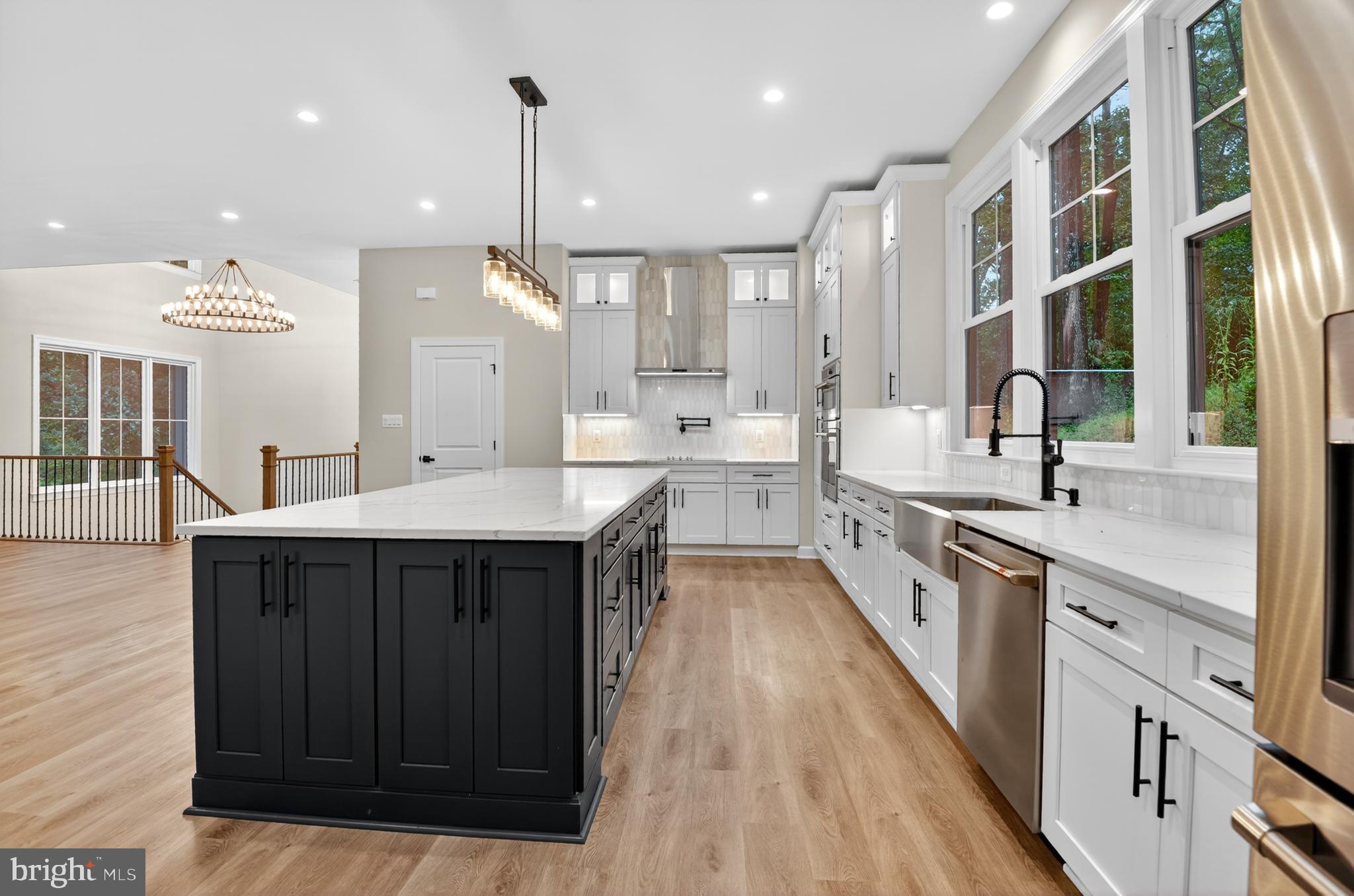 11600 BLUE RIDGE LANE