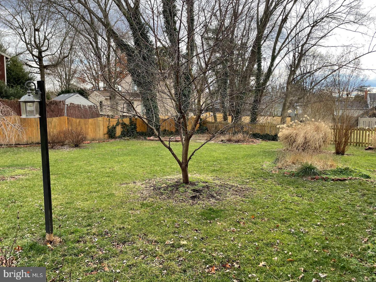 2537 OAKHAMPTON PLACE