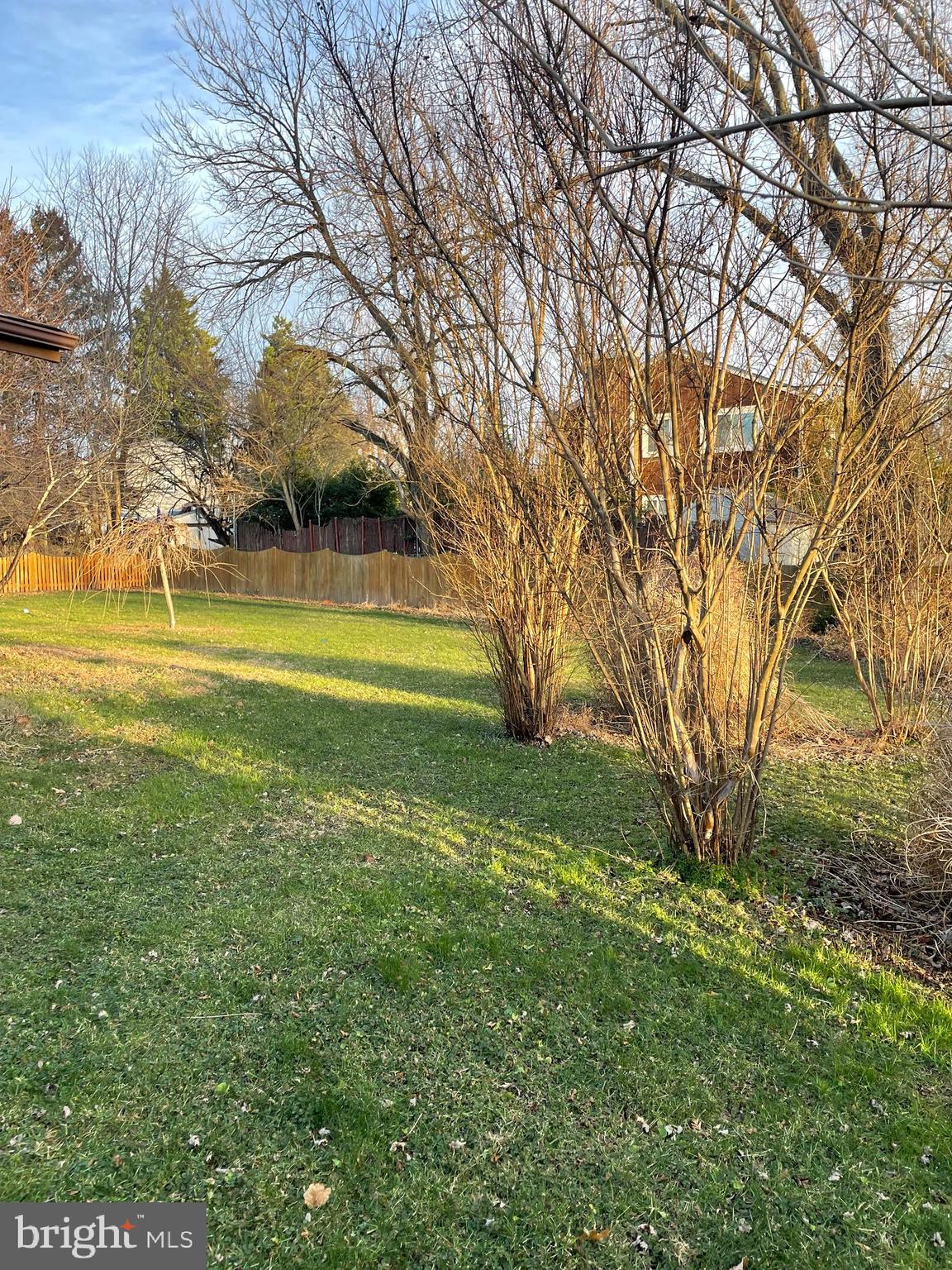 2537 OAKHAMPTON PLACE